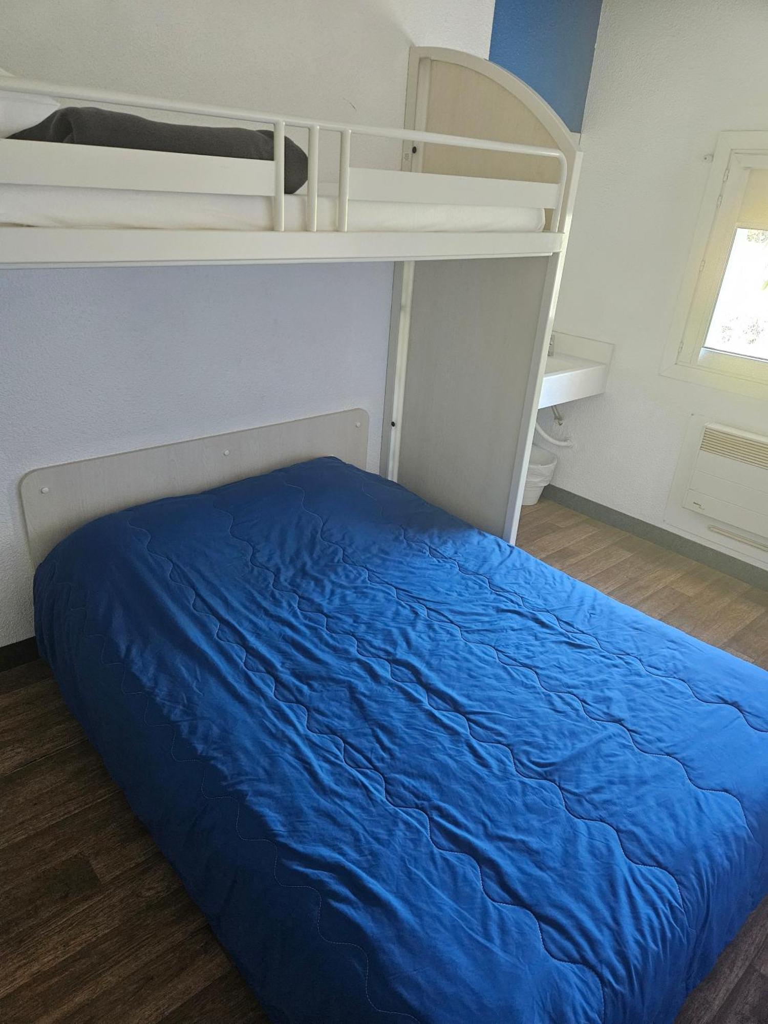 Hotel Class'Eco Каркассонн Екстер'єр фото